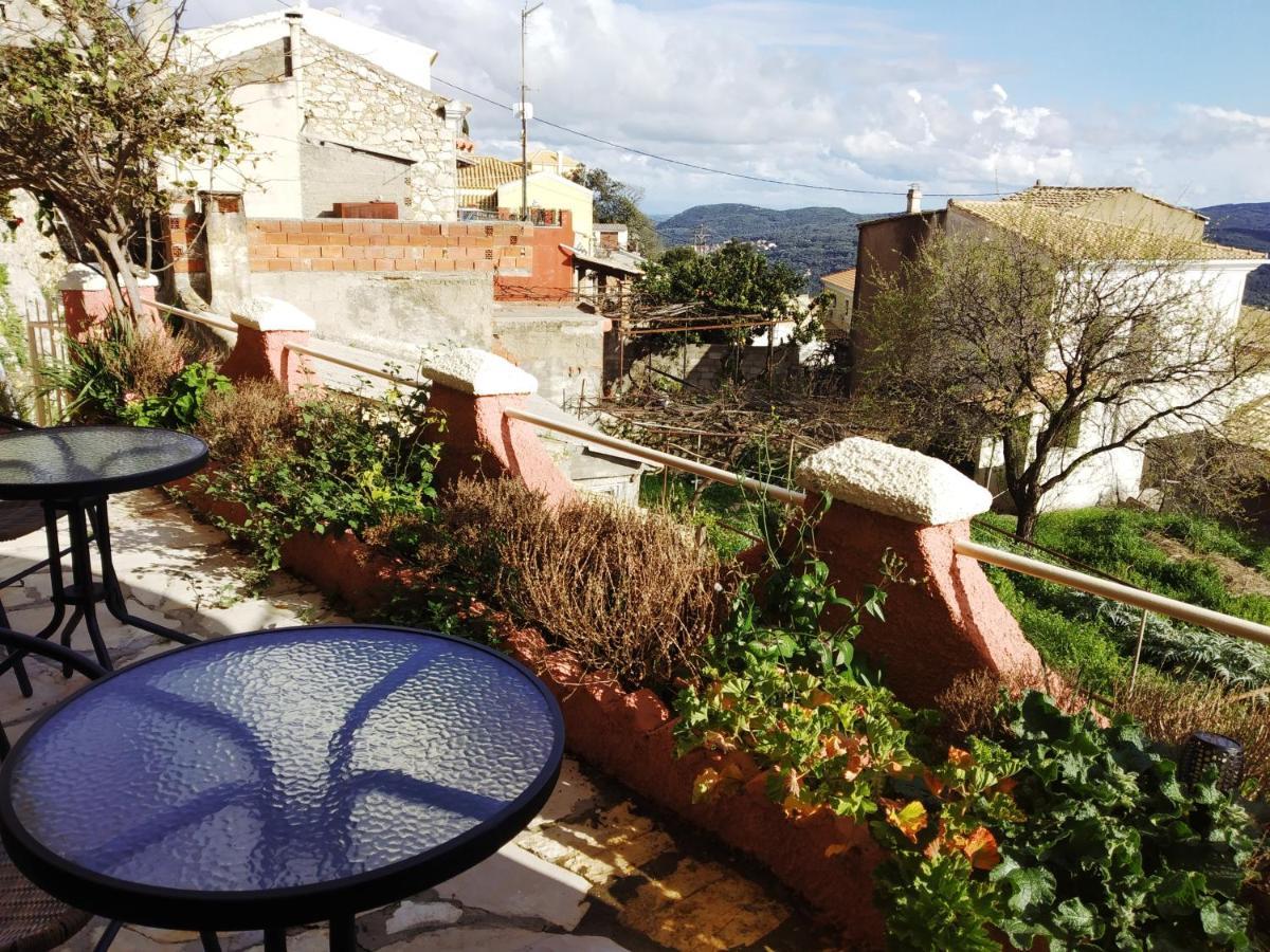 Traditional Panoramic Sea View House Lákones エクステリア 写真