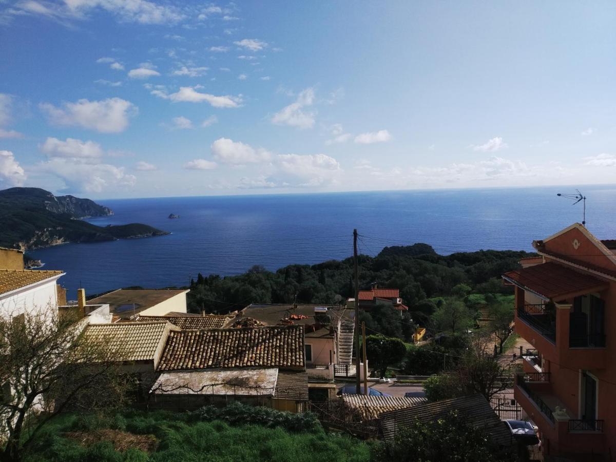 Traditional Panoramic Sea View House Lákones エクステリア 写真