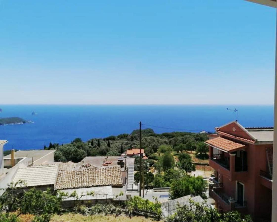 Traditional Panoramic Sea View House Lákones エクステリア 写真